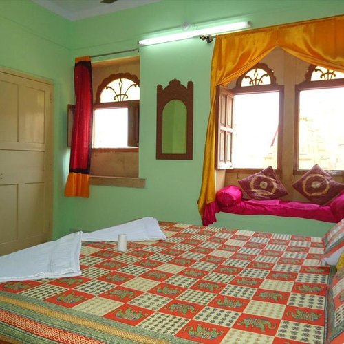 Deepak Rest House – Google hotels
