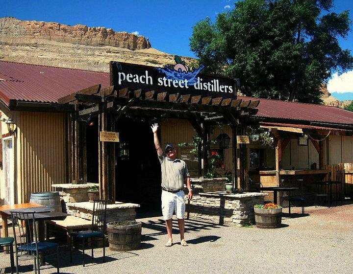Peach Street Distillers image
