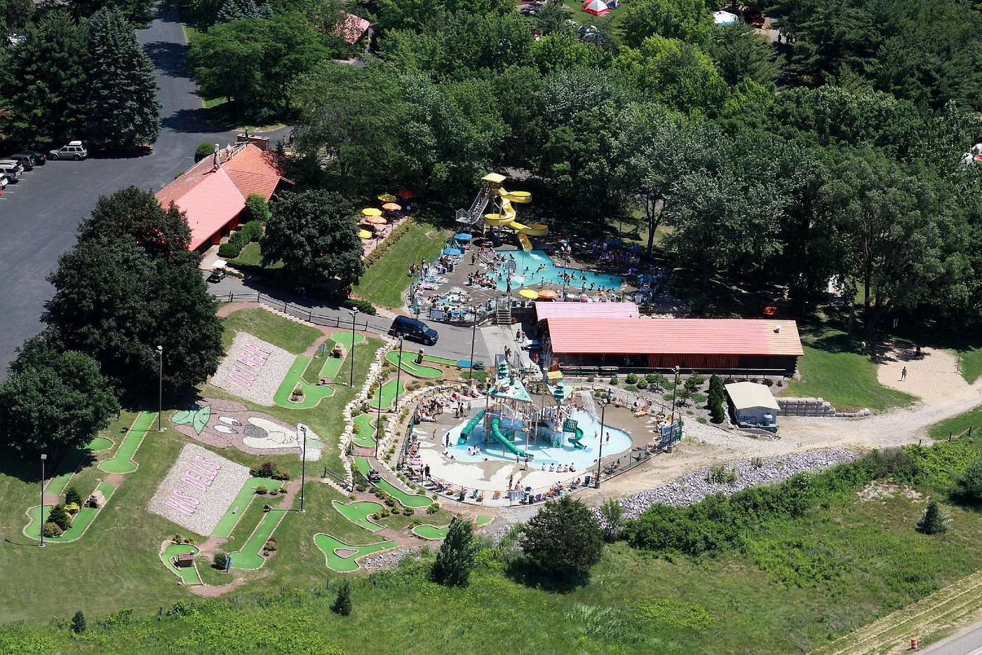 Yogi Bear's Jellystone Park Camp-resort Pool: Pictures & Reviews