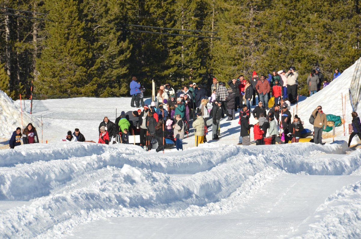 تعليقات حول ‪Soda Springs Mountain Ski Resort‬ ‪Truckee‬, كاليفورنيا