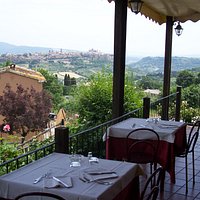 ARRIVO AL GIRARROSTO CON ENTREE PANORAMICA