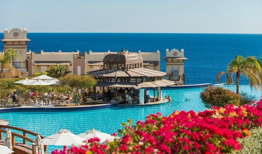 Hotel Main Pool