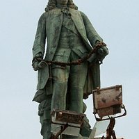 Statue of Dupleix on beach road Pondicherry