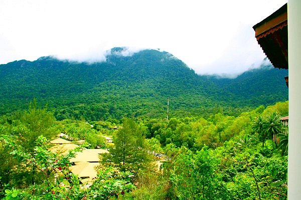 Mount Santubong image