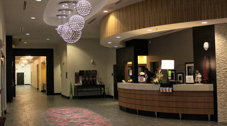 Welcome to the Hampton Inn & Suites Raleigh Downtown hotel.