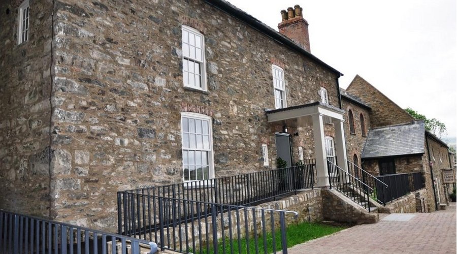 getlstd_property_photo