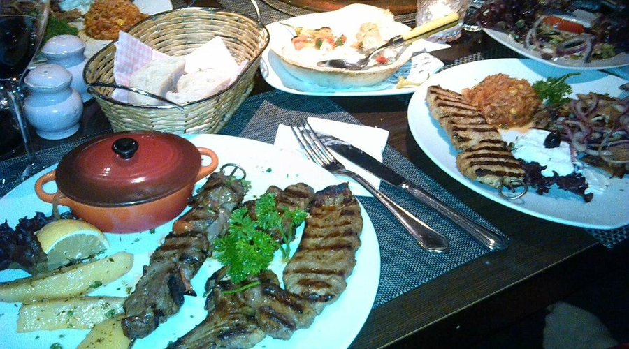                   Essen
                