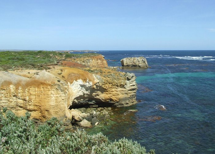                   Bay of Islands
                