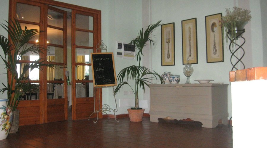                   Interno
                