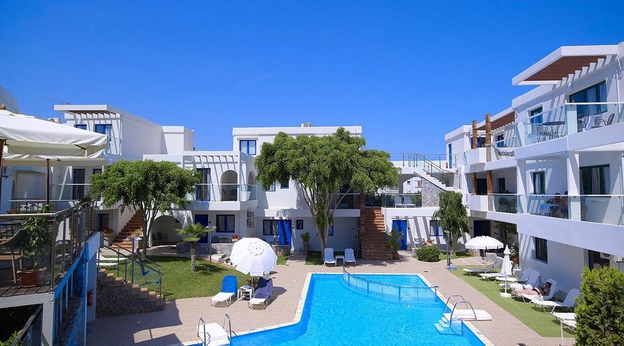 Pool area