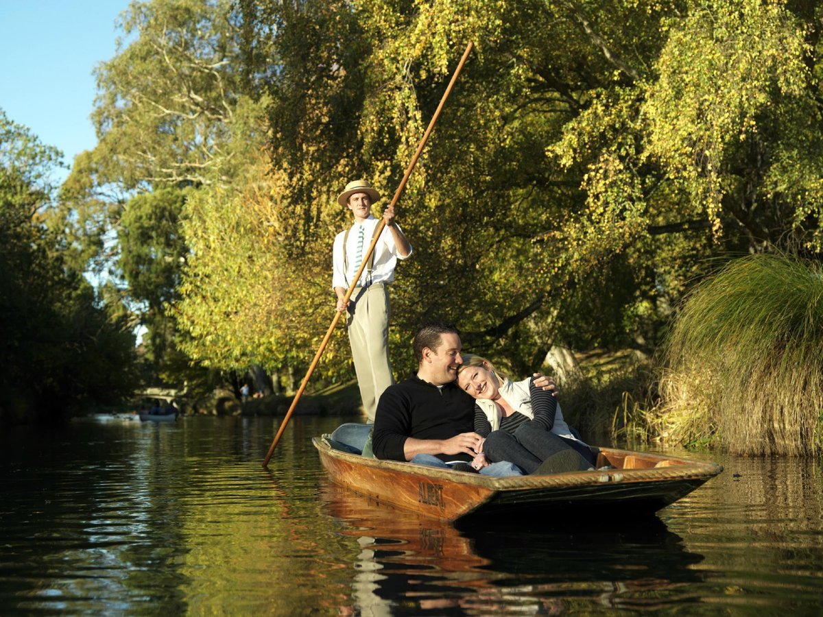 Punting on the Avon - All You MUST Know Before You Go (2024)