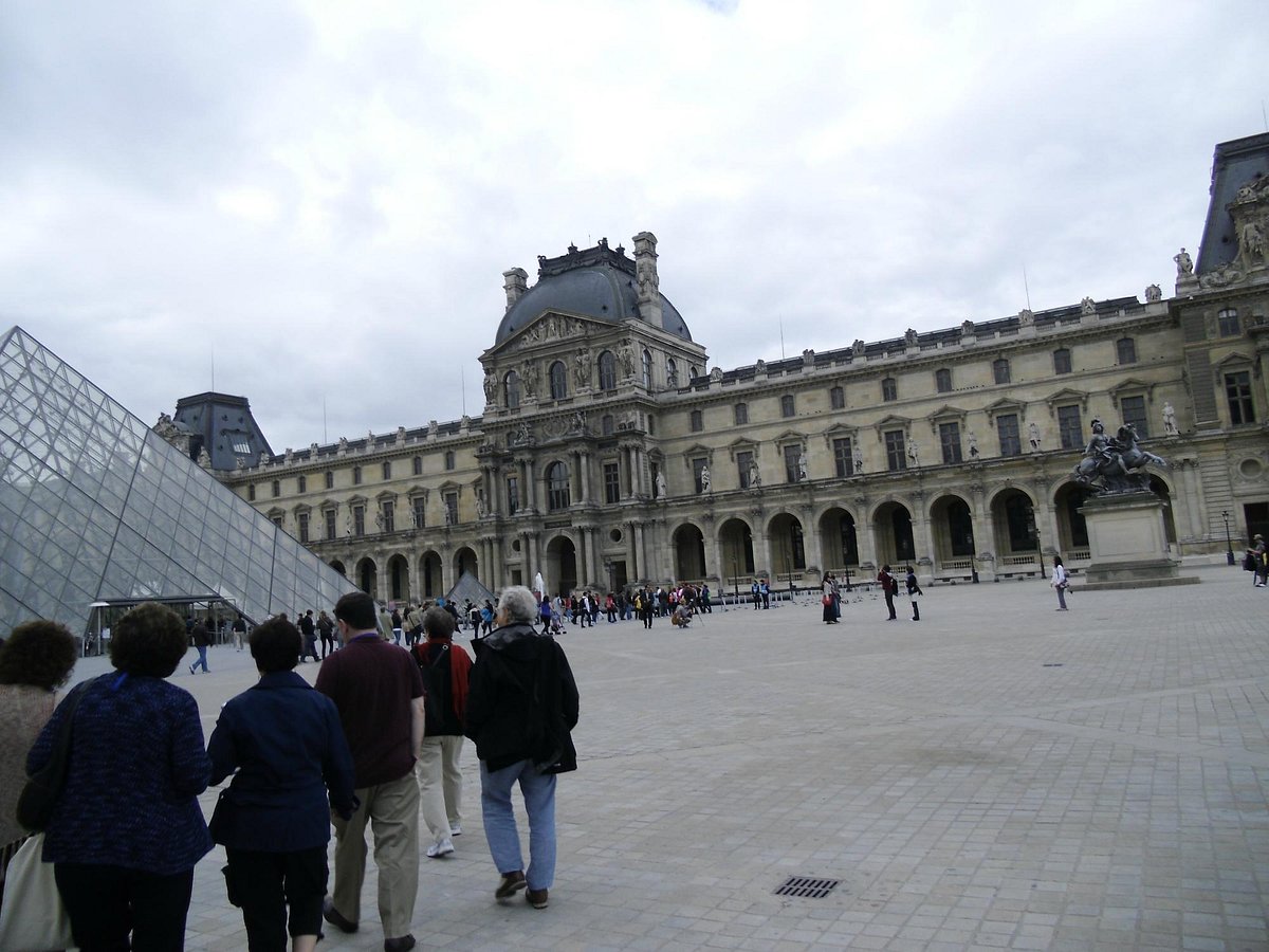 Musée du Louvre (Paris ( 1 st ))
