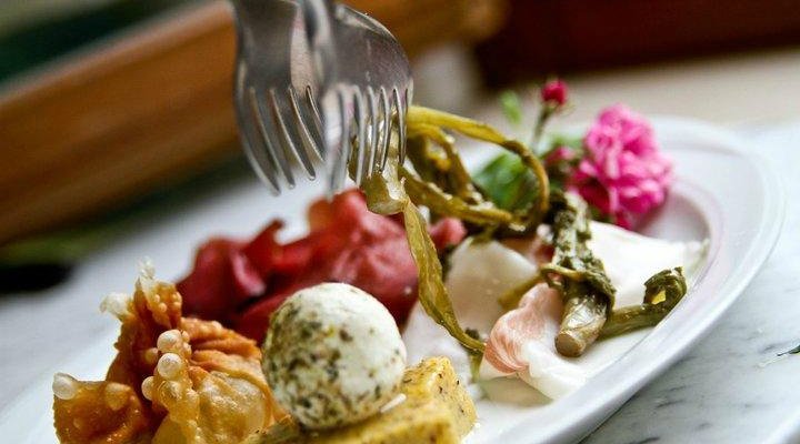                   antipasti...
                