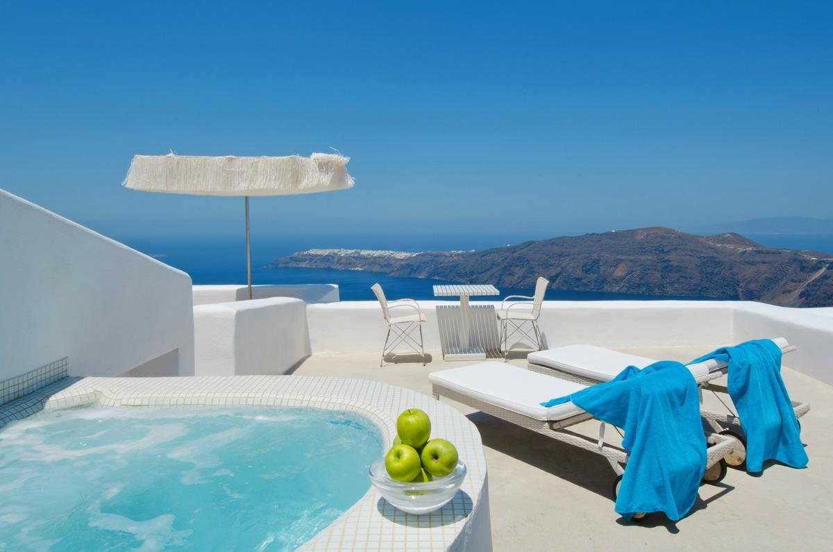 WHITE SANTORINI - Updated 2024 Prices & Hotel Reviews (Imerovigli, Greece)