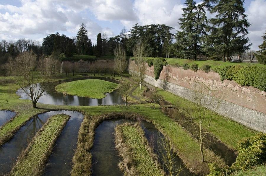 le quesnoy tours