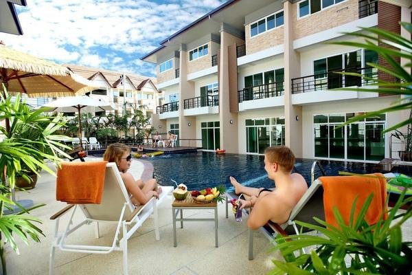 Swimming pool (Building 2)