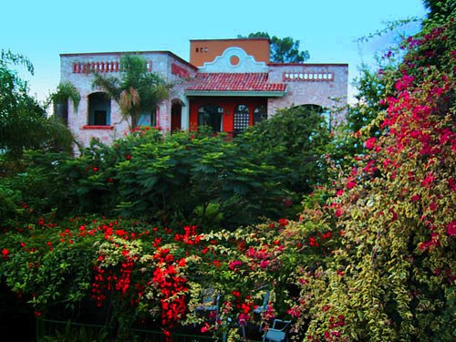 CASA DE LAS FLORES - Prices & B&B Reviews (Tlaquepaque, Mexico) CASA DE LAS FLORES - Prices & B&B Reviews (Tlaquepaque, Mexico)