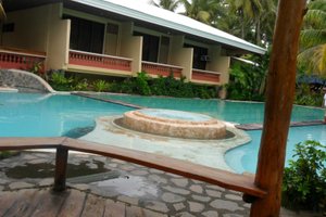 Pool & Beach