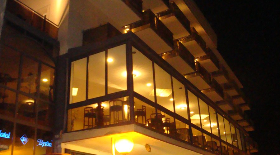 Facciata Hotel Byron