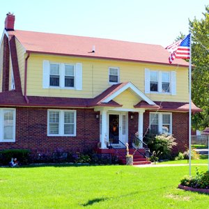 Renata's Inn is just minutes from the Indianapolis International Airport