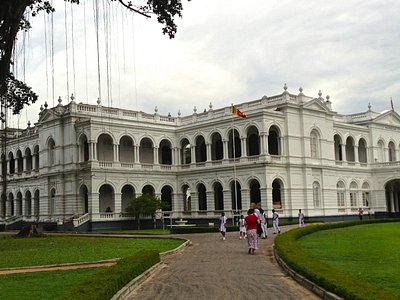 Flagship Store at Colombo 7 - Picture of Cotton Collection, Colombo -  Tripadvisor