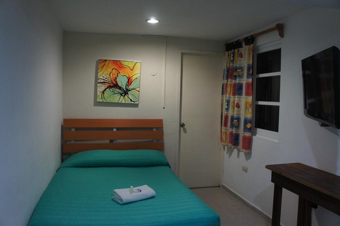 Imagen 2 de Moloch Hostel y Suites