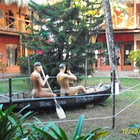Tahino Indian displae El Paseo center