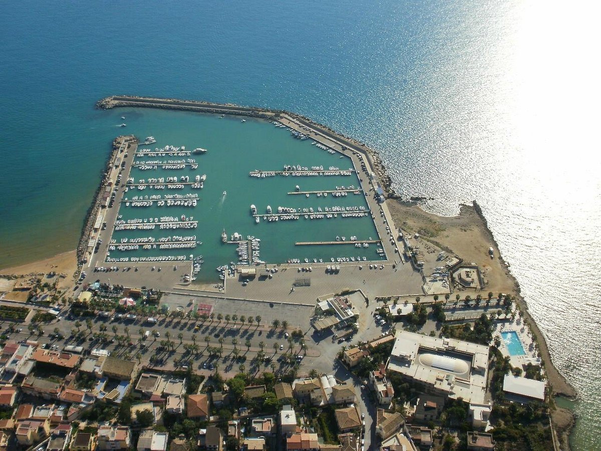 Dioscuri Bay Palace Hotel, hotel di Agrigento