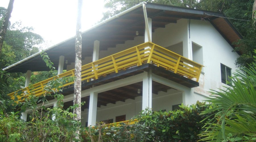                   Laguna Mar Lodge
                