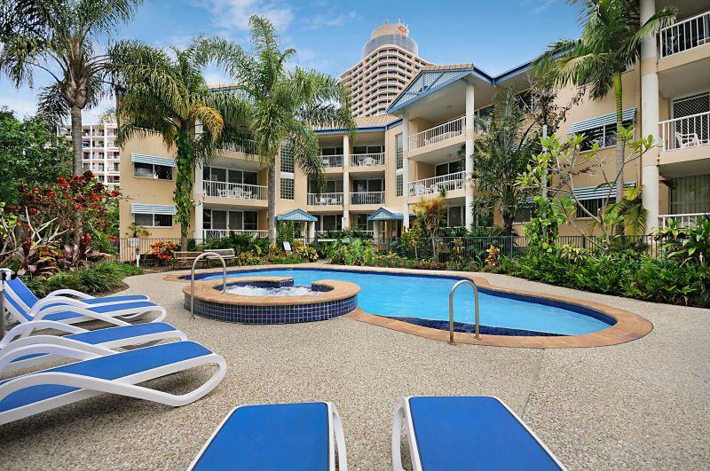 SURFERS BEACH HOLIDAY APARTMENTS - Updated 2023 Prices