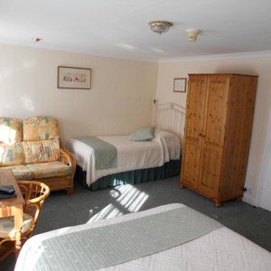 Room 4, Triple / Twin ensuite