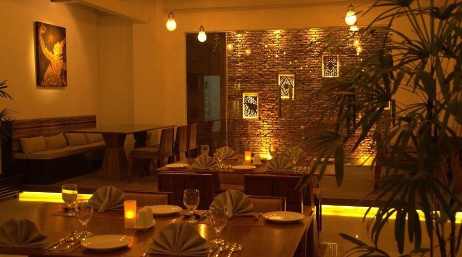                                                                         Interior-1
            