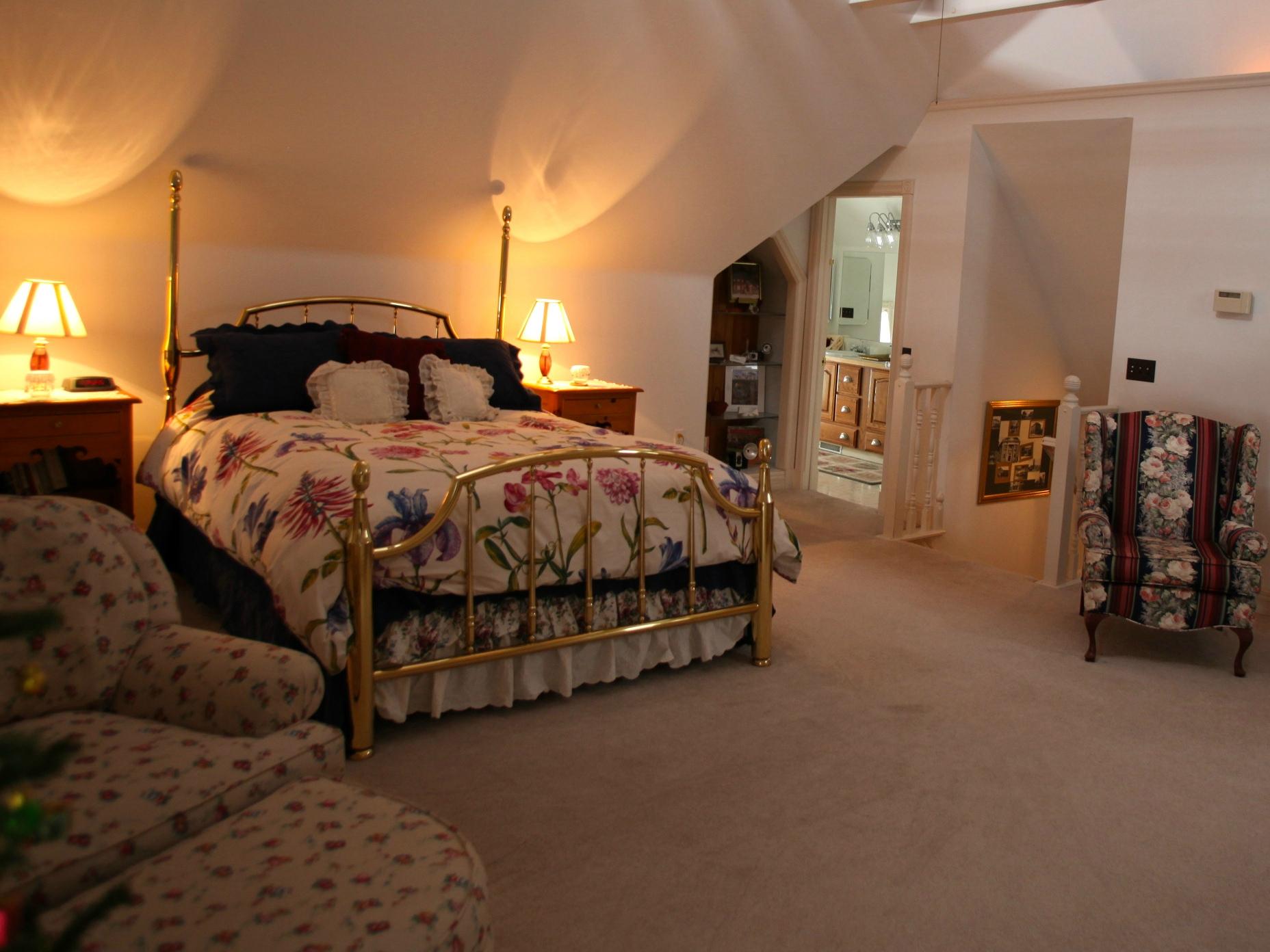 Chelsea House Victorian Inn Rooms: Pictures & Reviews - Tripadvisor