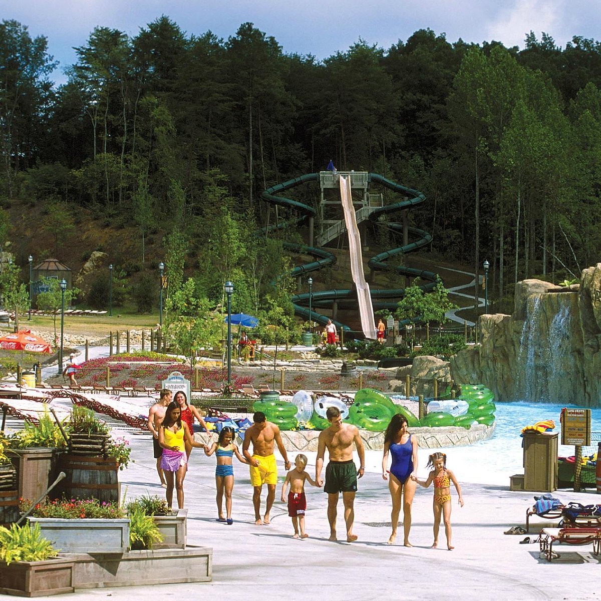 DOLLYWOOD'S SPLASH COUNTRY WATER ADVENTURE PARK (Pigeon 2023