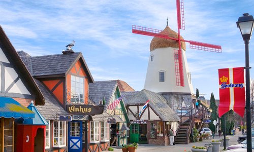                   Solvang USA
                