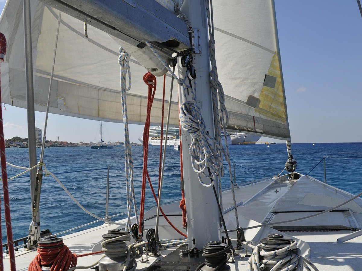 America's Cup 12-Metre Challenge turns swabbies to sailors