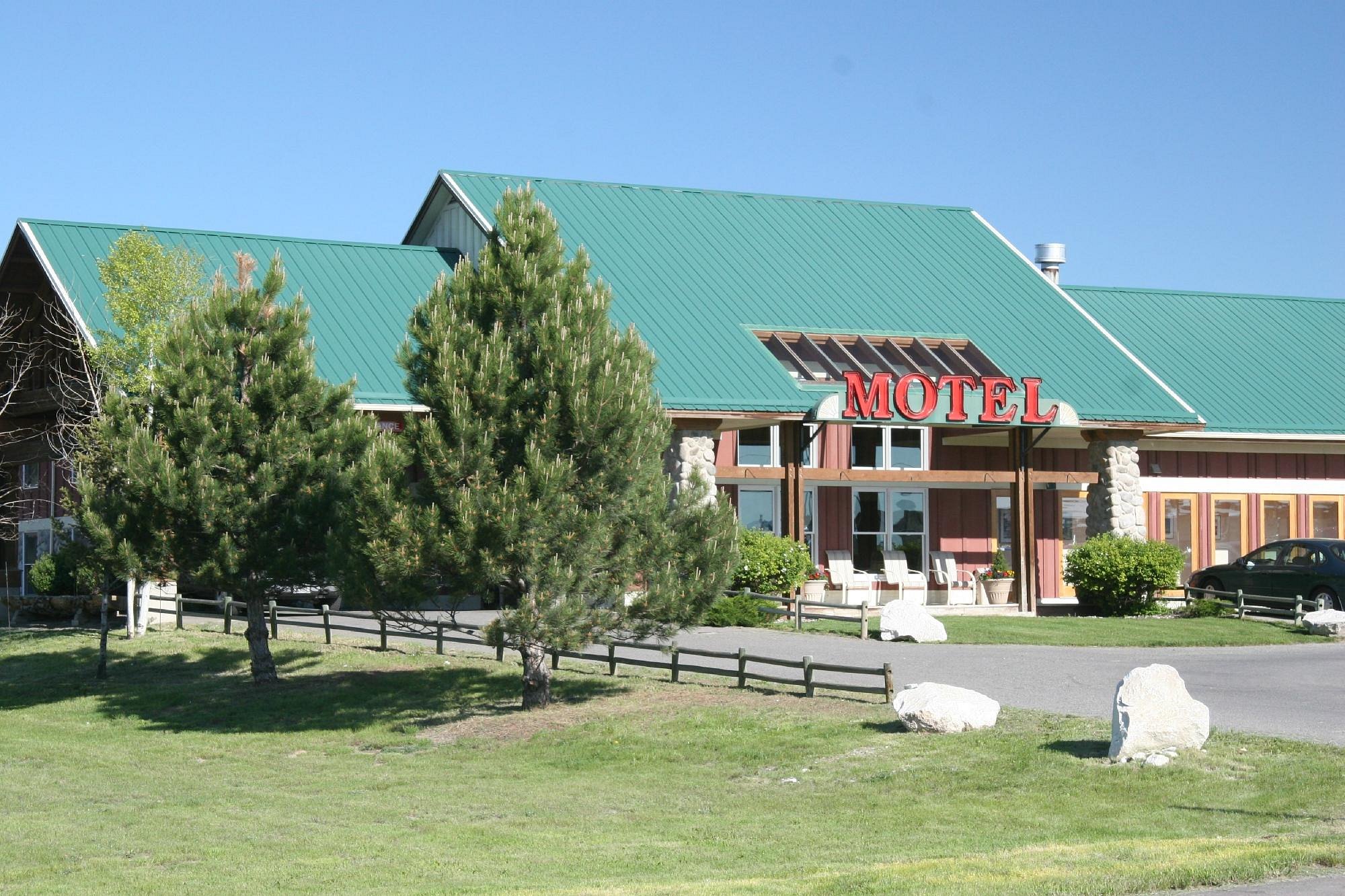 Elkhorn Mountain Inn