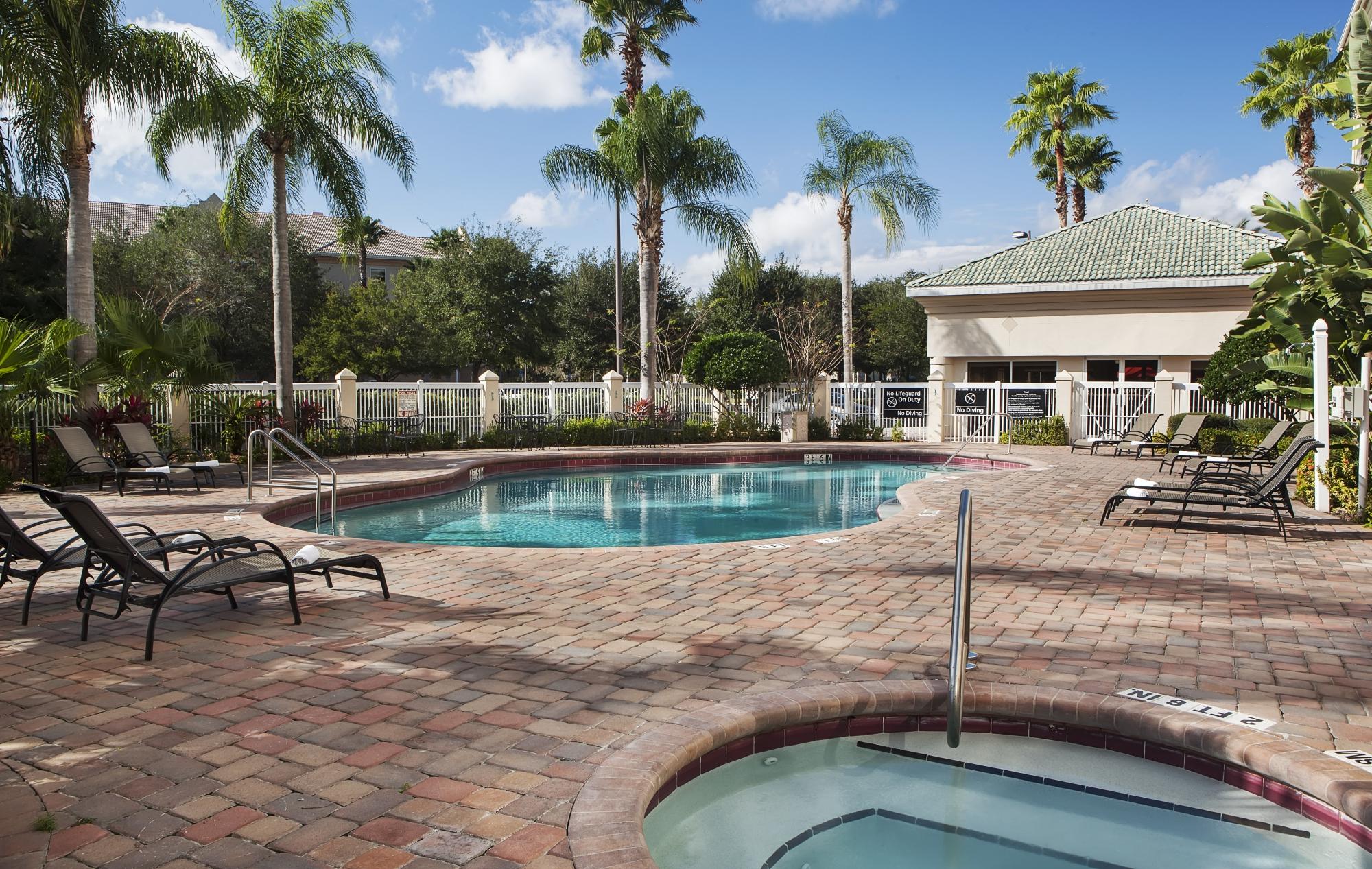Hotel photo 20 of Hampton Inn Orlando/Lake Buena Vista.