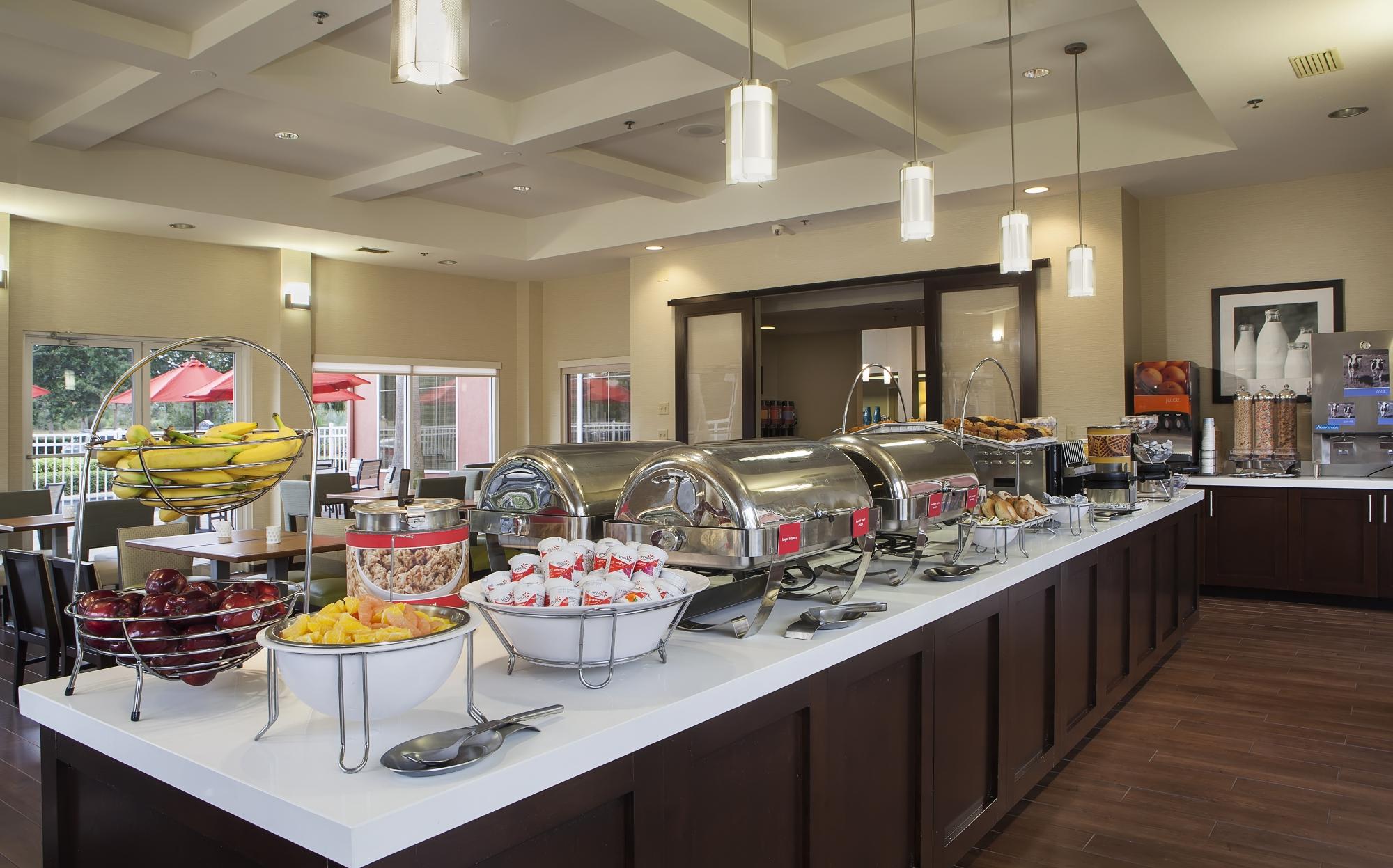 Hotel photo 29 of Hampton Inn Orlando/Lake Buena Vista.