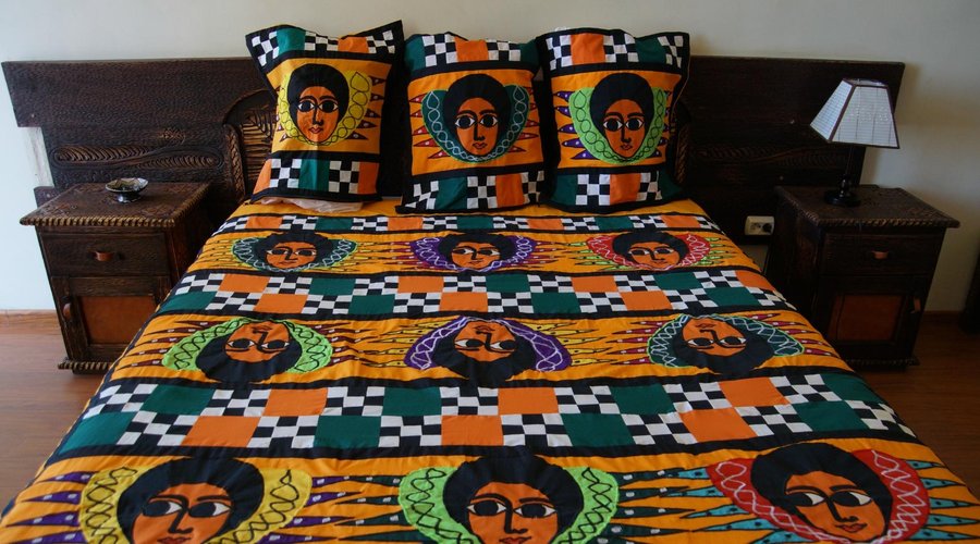                   beautiful coverlet
                