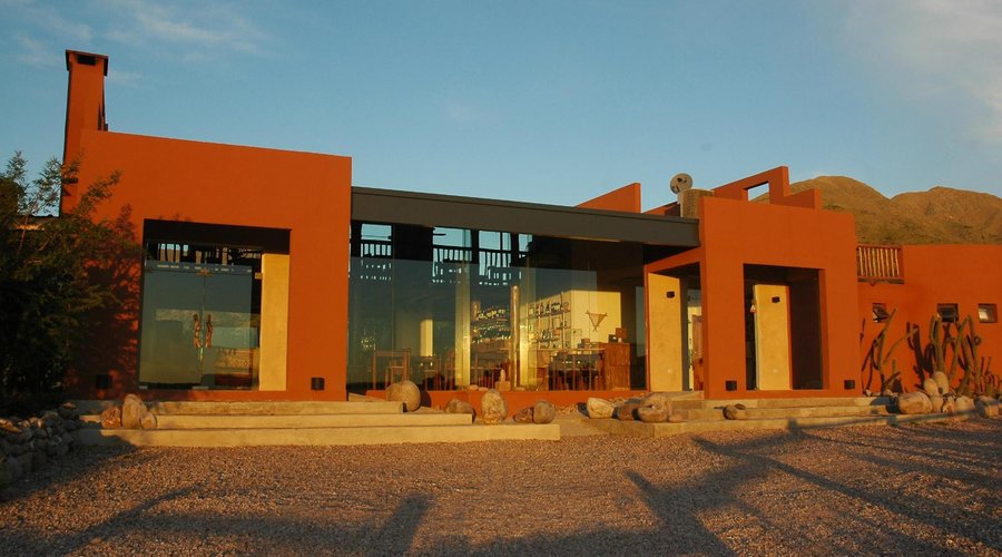 Reception and restaurant area