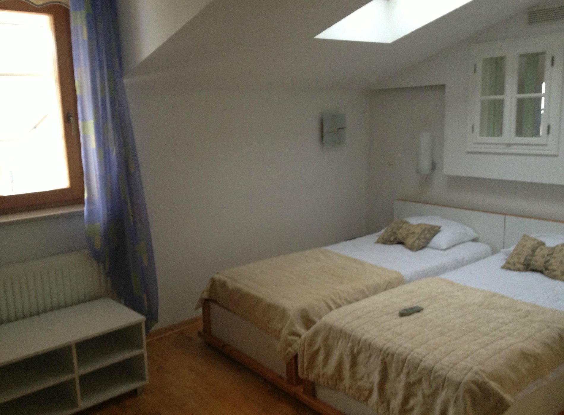 Hotel Safir by null