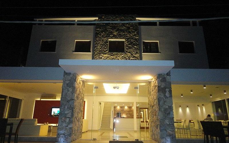                   Hotel Roosevelt
                
