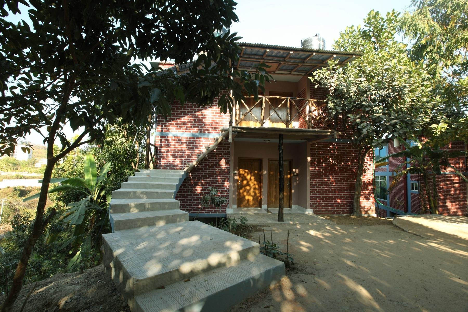 Green Peak Resort image