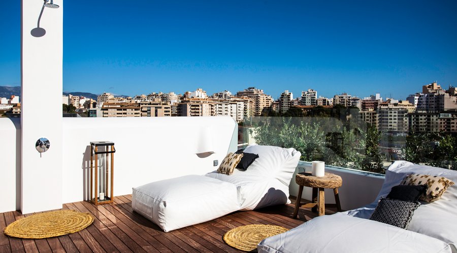 Roof terrace