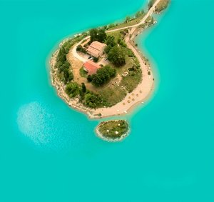 Real Plantain island