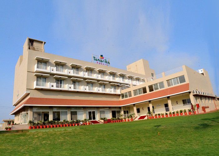 TANARIKA RESORT  Bhusawal  Resort Reviews  Photos  Rate Comparison