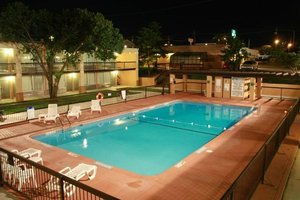 Piscina y playa