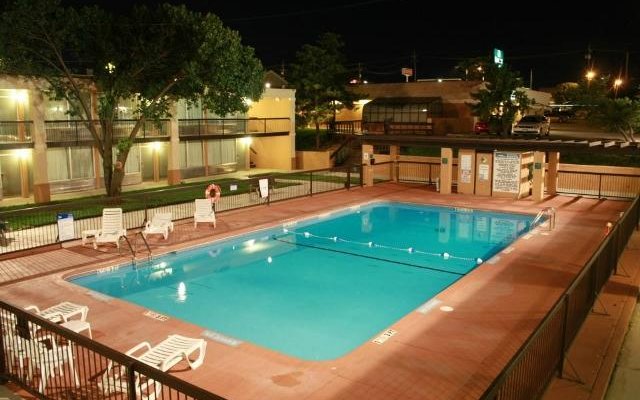 Pool Night View