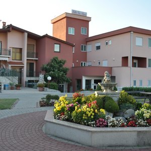 Villa Via Pacis in spring